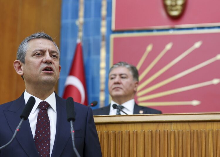 Özel grup toplantısında kendisinin konuşacağını duyurdu