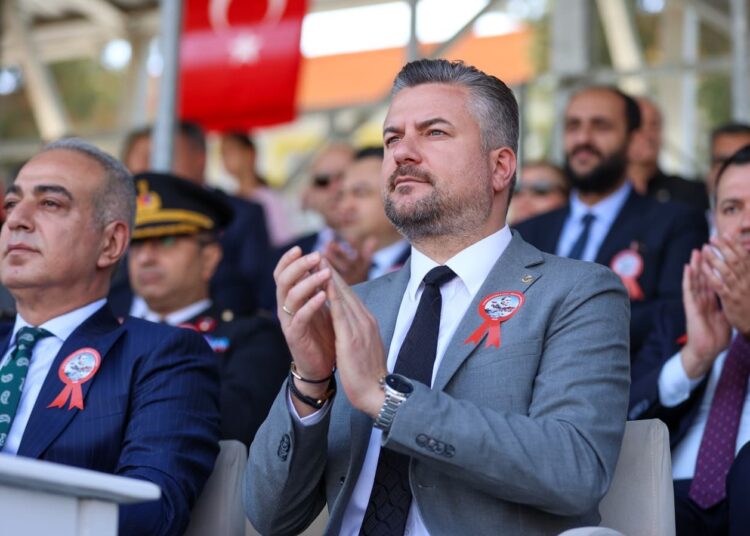 CHP'li Buca Belediye Başkanı Görkem Duman tutuklandı 1 CHP’li Buca Belediye Başkanı Görkem Duman tutuklandı