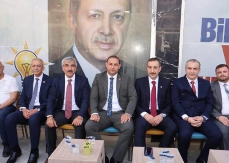 “CHP’den istifa eden Kilis Belediye Başkanı AK Parti’ye katılacak” iddiası