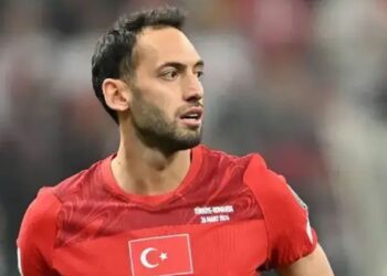 ‘Sorumluluk benim’ diyerek özür dileyen Çalhanoğlu: Hakkınızı helal edin