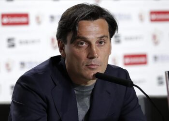 Safa Kar yazdı I Montella uçtu; “1000 yıllık zafere denk…”