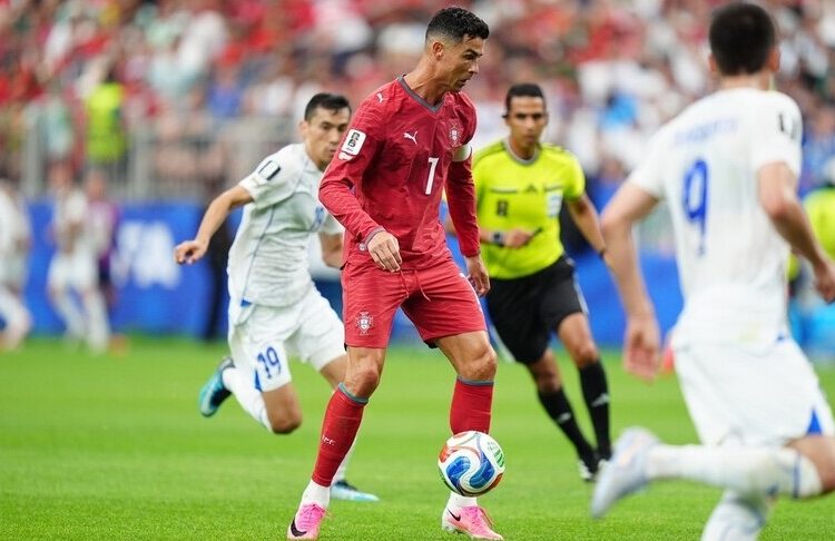 Portekiz, Özbekistan'ı 5-0 yendi 1 Portekiz, Özbekistan’ı 5-0 yendi