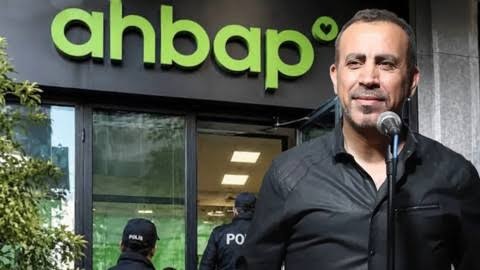 Aslı Güney yazdı I Haluk Levent ve AHBAP üzerinden, “yeni Erzan vakası” 1 Aslı Güney yazdı I Haluk Levent ve AHBAP üzerinden, “yeni Erzan vakası”
