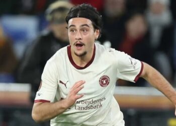 Trabzonspor, milli oyuncu Aral Şimşir ile anlaştı