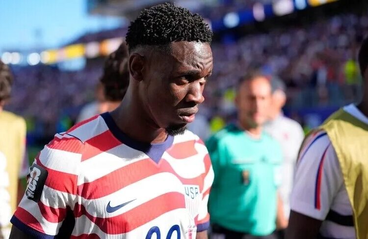 UEFA'dan ABD'li oyuncu Folarin Balogun'un cezasını erteleyen FIFA'ya tepki 1 UEFA’dan ABD’li oyuncu Folarin Balogun’un cezasını erteleyen FIFA’ya tepki