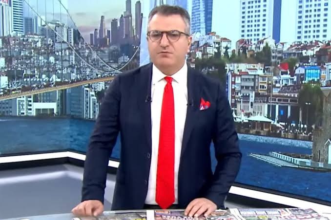Cem Küçük farklı kişi ve şirketlerden düzenli ödeme almış 1 Cem Küçük farklı kişi ve şirketlerden düzenli ödeme almış