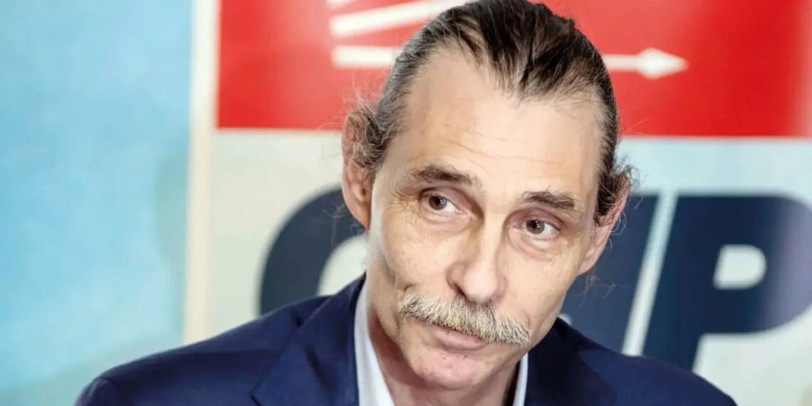 Erdal Beşikçioğlu dahil 55 kişi hakkında gözaltı kararı