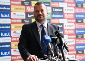Yabancı futbolcu kuralı değişecek mi? 2 Yabancı futbolcu kuralı değişecek mi?