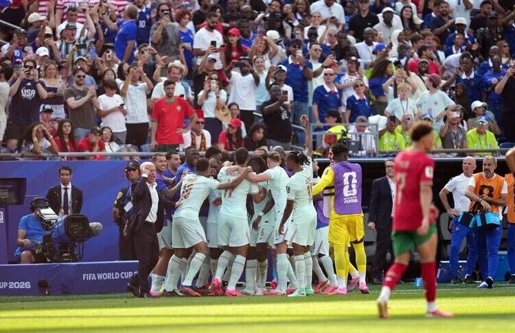 Fas'ı yenen Fransa, turnuvada yarı finale yükselen ilk takım oldu 1 Fas’ı yenen Fransa, turnuvada yarı finale yükselen ilk takım oldu