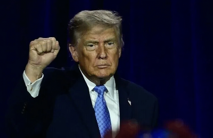 Sağlık kontrolü yaptıran Trump: Tam puan aldım 1 Sağlık kontrolü yaptıran Trump: Tam puan aldım