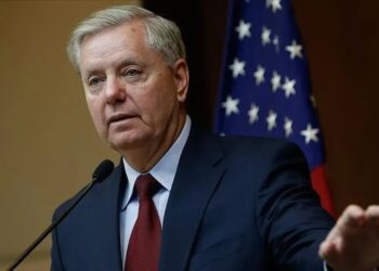 ABD'li Senatör Graham'ın ölüm nedeni belli oldu 2 Cumhuriyetçi senatör Lindsey Graham hayatını kaybetti
