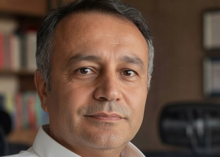 Röportaj I Avukat Dr. Levent Mazılıgüney: Dün göz yumulan her hukuksuzluk, bugün tüm toplumun üzerine çöken kural dışılığın zeminini hazırladı 1 Röportaj I Avukat Dr. Levent Mazılıgüney: Dün göz yumulan her hukuksuzluk, bugün tüm toplumun üzerine çöken kural dışılığın zeminini hazırladı