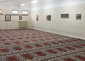 İstanbul Valiliği’nden okullarda cuma mescidi açılması talebi
