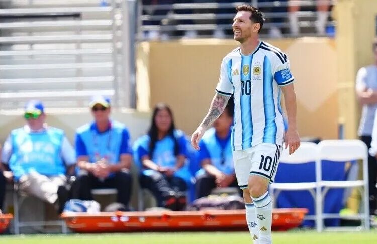 Messi, Dünya Kupası finalinde forma giyen en yaşlı oyuncu oldu 1 Messi, Dünya Kupası finalinde forma giyen en yaşlı oyuncu oldu