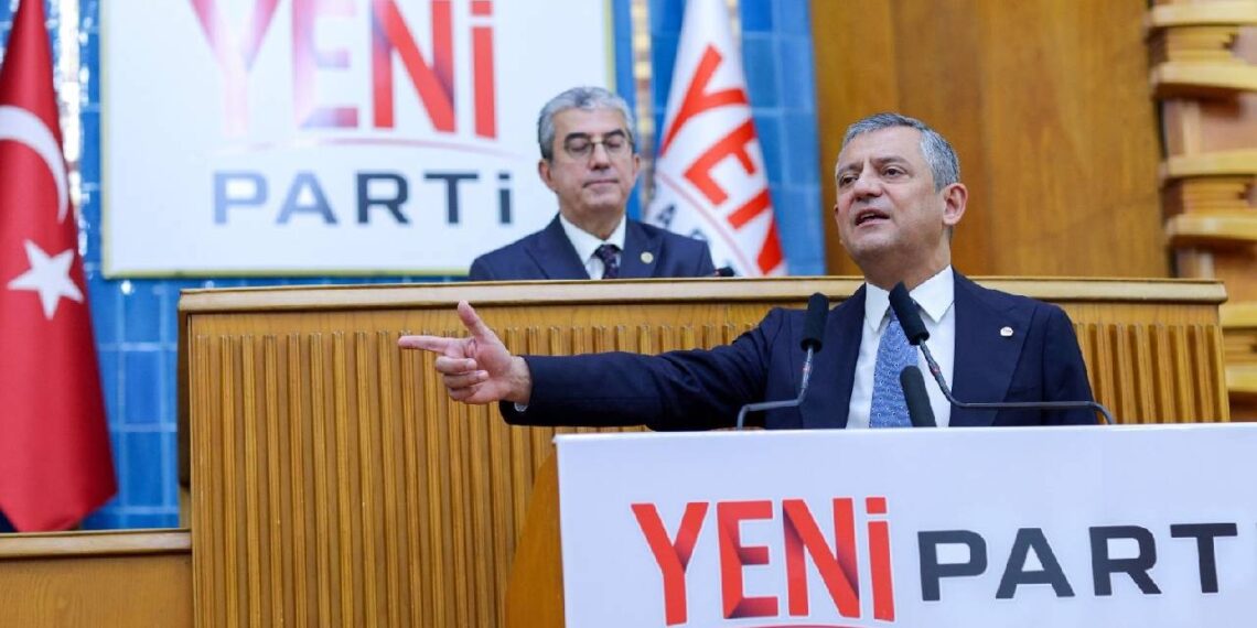 Özgür Özel YENİ Parti için bağış kampanyası başlattı