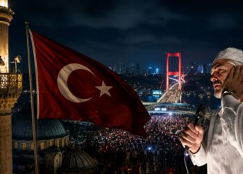00.13’te eş zamanlı 90 bin camide selalar okundu