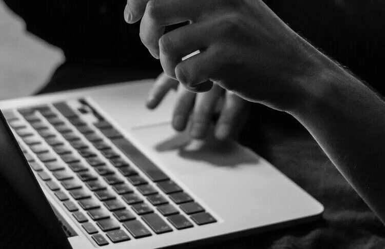 İnternet tarayıcılarına kaydedilen parolalar siber saldırılarda risk oluşturuyor