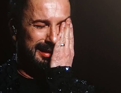 Megastar Tarkan'ı kimler ağlattı? 1 Megastar Tarkan’ı kimler ağlattı?