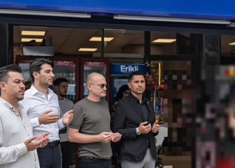 Tekirdağ'da tekel bayisine dualarla açılış 1 Tekirdağ’da tekel bayisine dualarla açılış