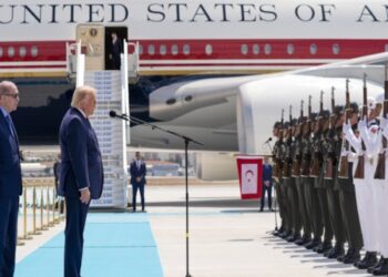 Hüsnü Yusuf Turabiç yazdı I Trump’ın uçağı ve fotoğrafın dili!