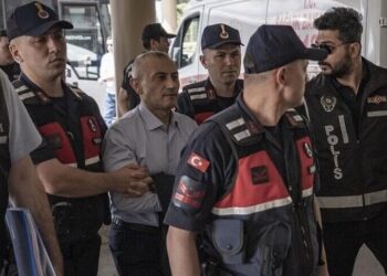 Eski Tunceli Valisi Tuncay Sonel 4 farklı suçtan daha tutuklandı