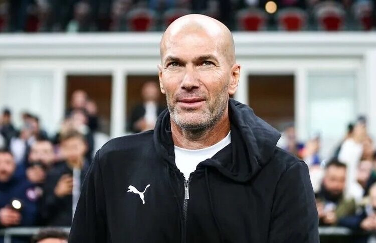 Fransa Milli Futbol Takımı’nda teknik direktörlüğe Zinedine Zidane getirildi