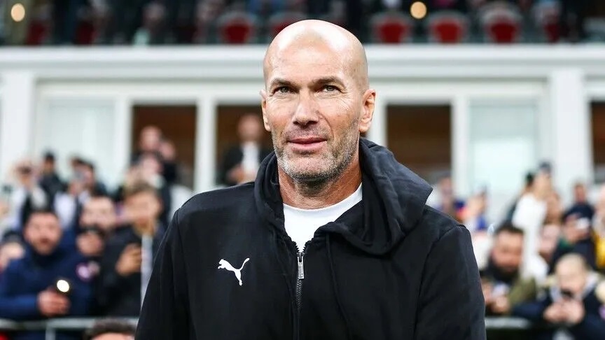 Fransa Milli Futbol Takımı’nda teknik direktörlüğe Zinedine Zidane getirildi