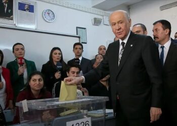 Kulis: MHP, barajının yüzde 5’e düşürülmesini teklif edecek 2 Kulis: MHP, barajının yüzde 5’e düşürülmesini teklif edecek