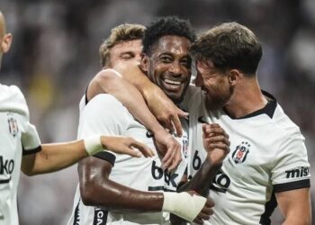 Beşiktaş, Avrupa'da tur kapısını araladı 24 Beşiktaş, Avrupa’da tur kapısını araladı