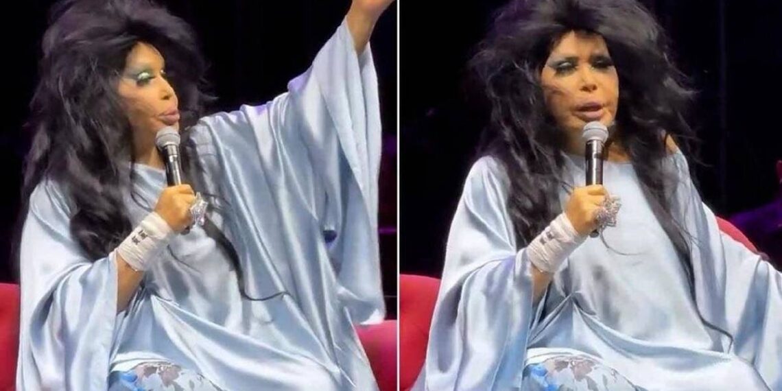 Anasayfa 66 Bülent Ersoy dört doktorun desteğiyle sahneye çıkabildi