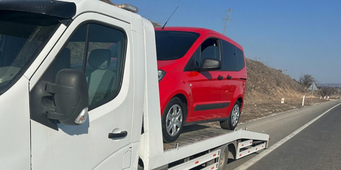 Anasayfa 65 Ankara girişinde çekicilerin tezgahı mı? Sürücülerden “çivi tuzağı” iddiası