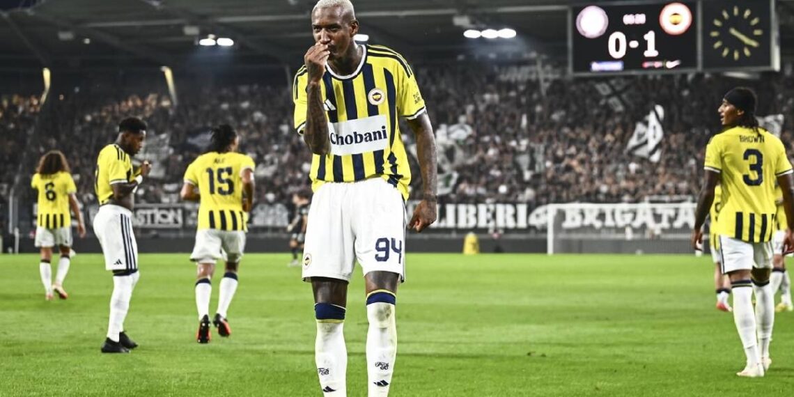 Anasayfa 65 Sturm Graz’ı yenen Fenerbahçe Devler Ligi’nde play-off’ta