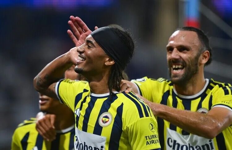 Lyon'u yenen Fenerbahçe, 18 yıl sonra Şampiyonlar Ligi'nde 1 Lyon’u yenen Fenerbahçe, 18 yıl sonra Şampiyonlar Ligi’nde