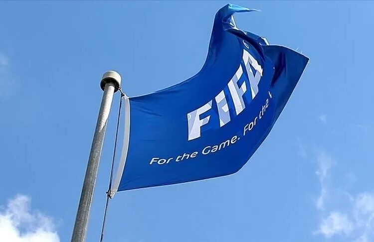 FIFA'dan 4 Türk kulübüne transfer yasağı 1 FIFA’dan 4 Türk kulübüne transfer yasağı