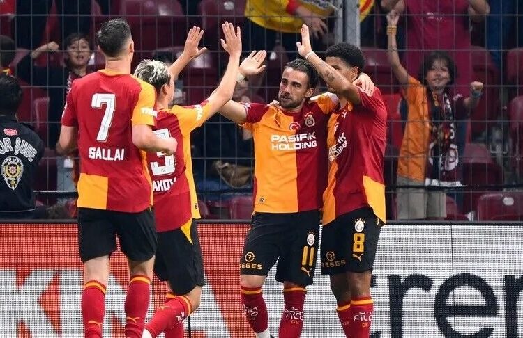 Galatasaray, 5 gollü maçta Göztepe'yi tek farkla geçti 1 Galatasaray, 5 gollü maçta Göztepe’yi tek farkla geçti