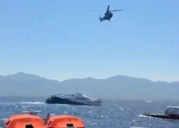 Girne Limanı'ndan ayrılan feribotun alabora olması sonucu 8 kişi hayatını kaybetti 3 Girne Limanı’ndan ayrılan feribotun alabora olması sonucu 8 kişi hayatını kaybetti
