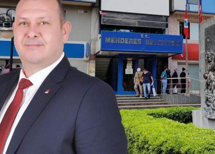 İzmir Menderes Belediye Başkanı İlkay Çiçek gözaltına alındı