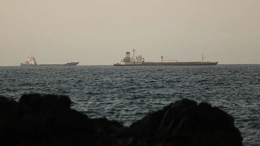 Anasayfa 68 İran: ABD’ye ekonomik savaşta yardım eden bölge ülkelerinin çıkarlarını vururuz