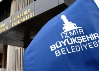 İzmir Büyükşehir Belediyesi'ne yeni operasyon 2 İzmir Büyükşehir Belediyesi’ne yeni operasyon