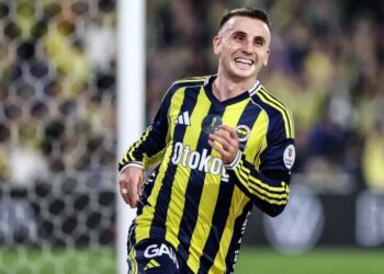 Fenerbahçe'den Kerem Aktürkoğlu'nun sağlık durumuna ilişkin açıklama 26 Fenerbahçe’den Kerem Aktürkoğlu’nun sağlık durumuna ilişkin açıklama
