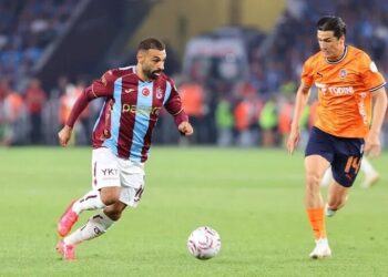 Trabzonspor, Salah'ın golleriyle sezonun ilk galibiyetini aldı 2 Trabzonspor, Salah’ın golleriyle sezonun ilk galibiyetini aldı