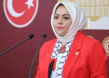 "Sema Silkin Ün AK Parti'ye geçecek" iddiası 2 “Sema Silkin Ün AK Parti’ye geçecek” iddiası