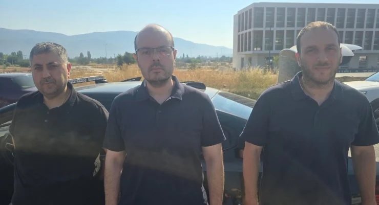 Süleymancılar operasyonu: Hilmi Tuna Kuriş’in kaçış aracı eski bakana tahsisli çıktı 1 Süleymancılar operasyonu: Hilmi Tuna Kuriş’in kaçış aracı eski bakana tahsisli çıktı