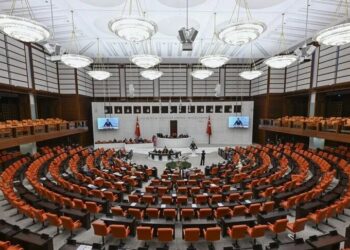 Şehit aileleri ve gazilerin haklarına yönelik düzenlemeleri içeren kanun teklifi kabul edildi 2 Şehit aileleri ve gazilerin haklarına yönelik düzenlemeleri içeren kanun teklifi kabul edildi