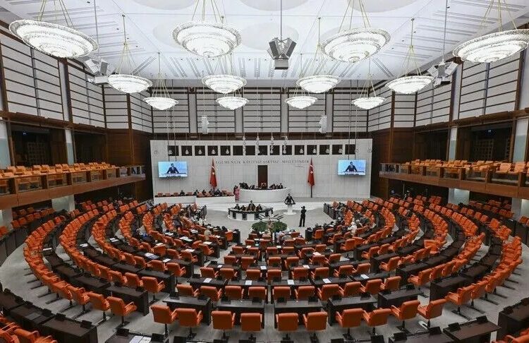 Şehit aileleri ve gazilerin haklarına yönelik düzenlemeleri içeren kanun teklifi kabul edildi