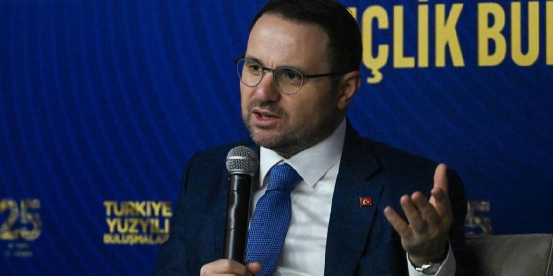 Anasayfa 67 Yabancı yatırımcılara seslenen Gürlek: Türkiye hukuk alanında en öngörülebilir ülke
