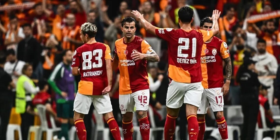 Anasayfa 67 Galatasaray, kaptan Abdülkerim’in golüyle Kocaelispor’u 1-0 yendi