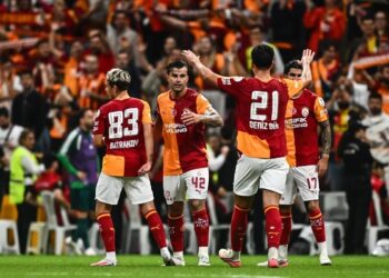 Galatasaray, kaptan Abdülkerim’in golüyle Kocaelispor’u 1-0 yendi