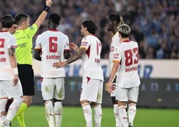 Galatasaray, transferlerinden beklediğini alamadı 5 Galatasaray, transferlerinden beklediğini alamadı