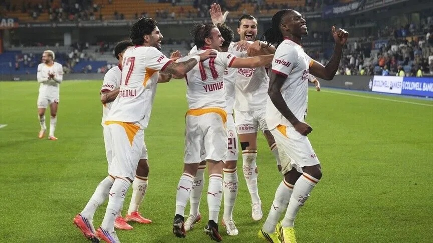 Anasayfa 68 Galatasaray, Başakşehir deplasmanında Sara’nın frikiğiyle kazandı